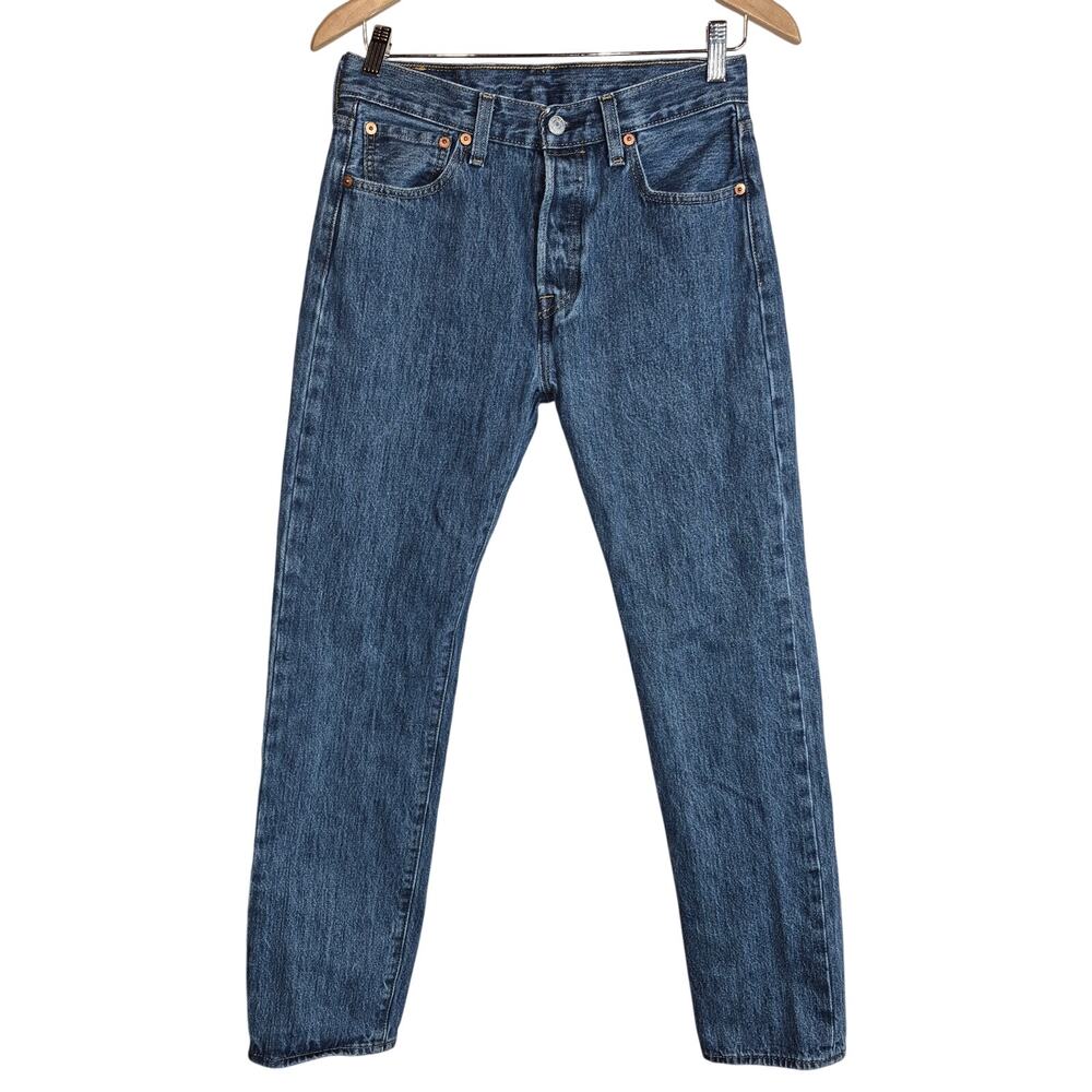 Levis Classic 501 Button Fly Men's Straight Leg Denim Jeans 100% Cotton 29 x 32 - Picture 2 of 7
